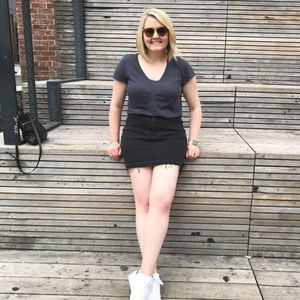 Meet your Posher, Courtney